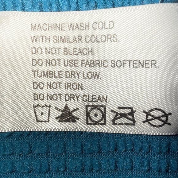 Orvis Men’s Quarter-Zip Pullover Blue Performance Sweater Size M - Picture 9 of 13